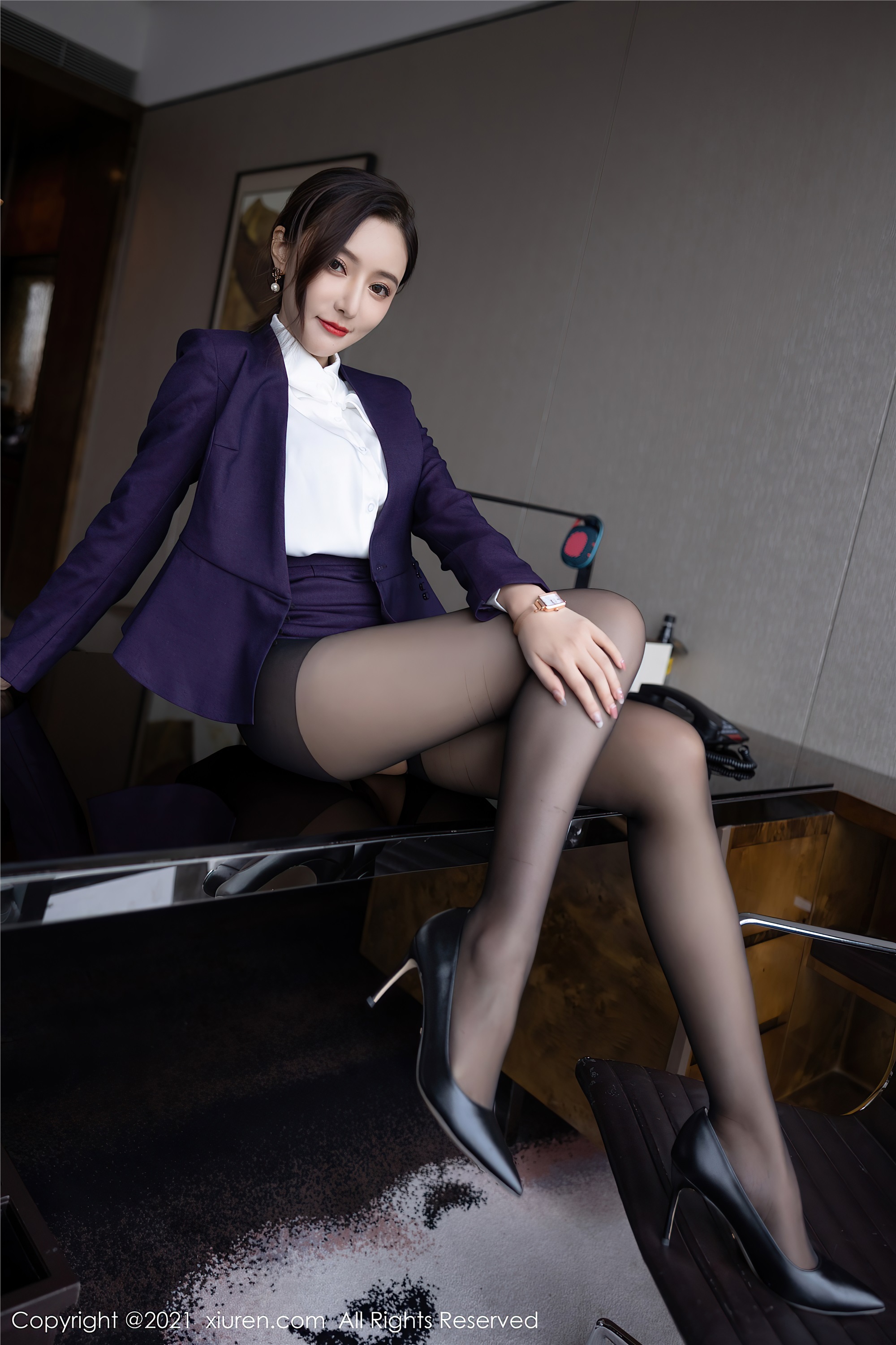 Xiuren秀人网 2021.11.08 NO.4184 王馨瑶yanni